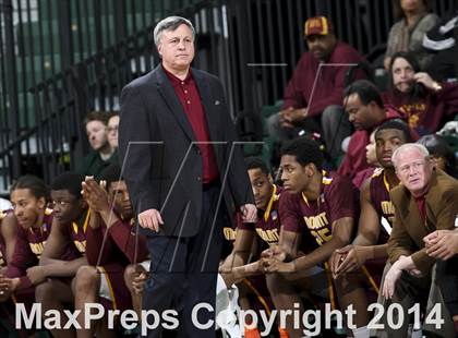 Thumbnail 2 in Union-Endicott vs Mt. Vernon (NYSPHSAA Regional Final) photogallery.
