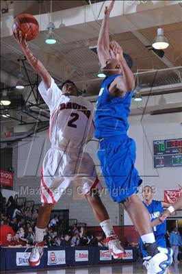 Thumbnail 2 in Pacific Hills vs. Lutheran (CIF SS DVAA Final) photogallery.