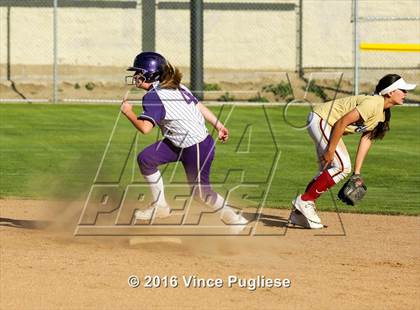 Thumbnail 2 in Valencia @ Alemany photogallery.
