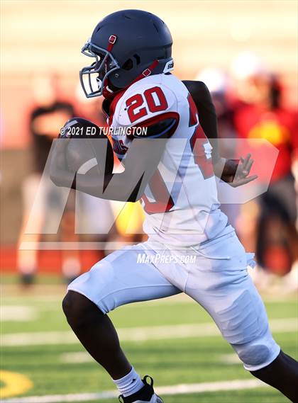 Thumbnail 2 in Osborne @ Lassiter photogallery.