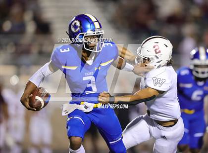 Thumbnail 2 in Whitehouse @ Corsicana photogallery.