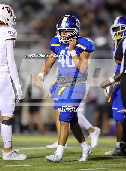 Thumbnail 3 in Whitehouse @ Corsicana photogallery.