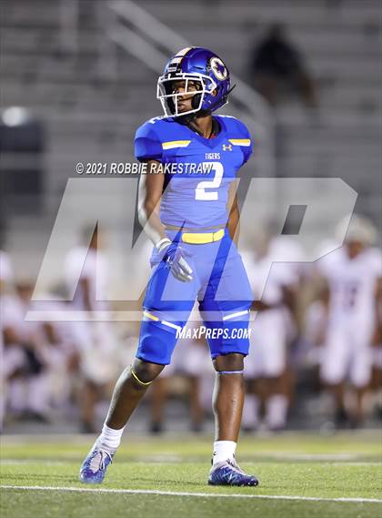 Thumbnail 3 in Whitehouse @ Corsicana photogallery.