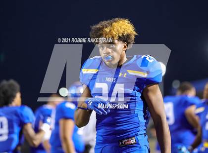 Thumbnail 3 in Whitehouse @ Corsicana photogallery.