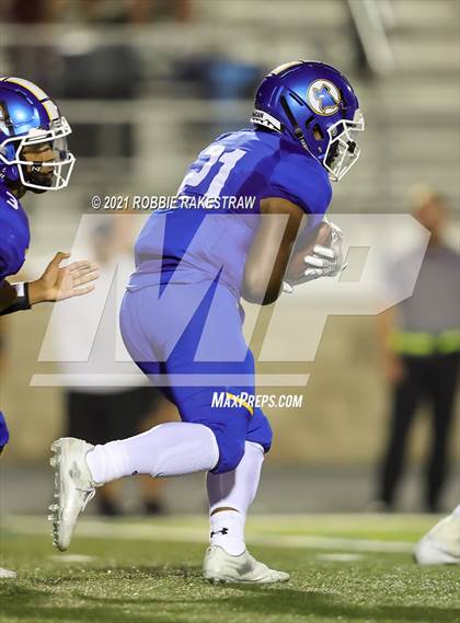 Thumbnail 2 in Whitehouse @ Corsicana photogallery.