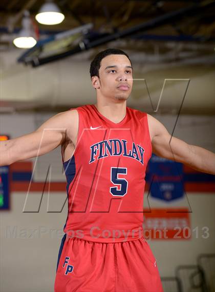 Thumbnail 3 in Findlay Prep vs. Faith Baptist Christian Academy (Tarkanian Classic) photogallery.