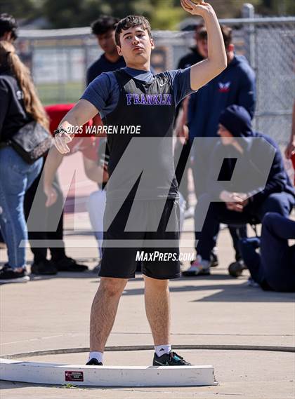Thumbnail 3 in Herd Roundup @ Elk Grove HS photogallery.