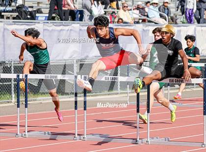 Thumbnail 1 in Herd Roundup @ Elk Grove HS photogallery.
