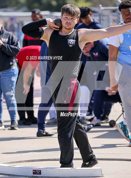 Thumbnail 2 in Herd Roundup @ Elk Grove HS photogallery.