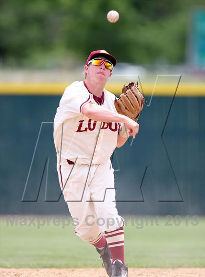 Thumbnail 3 in ThunderRidge vs. Rocky Mountain (CHSAA 5A Final) photogallery.