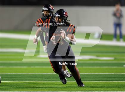 Thumbnail 3 in Gilmer vs. Celina (UIL 4A D2 Semifinal) photogallery.