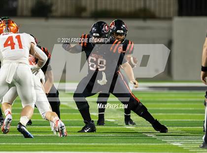 Thumbnail 1 in Gilmer vs. Celina (UIL 4A D2 Semifinal) photogallery.
