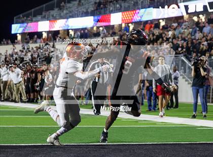 Thumbnail 1 in Gilmer vs. Celina (UIL 4A D2 Semifinal) photogallery.