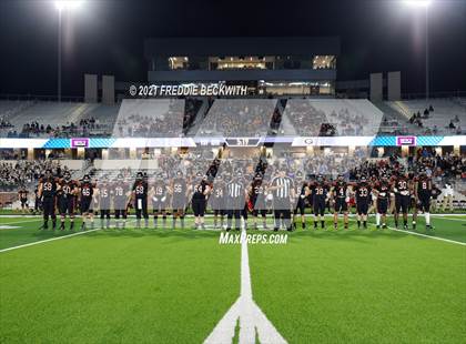 Thumbnail 2 in Gilmer vs. Celina (UIL 4A D2 Semifinal) photogallery.