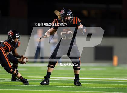 Thumbnail 3 in Gilmer vs. Celina (UIL 4A D2 Semifinal) photogallery.