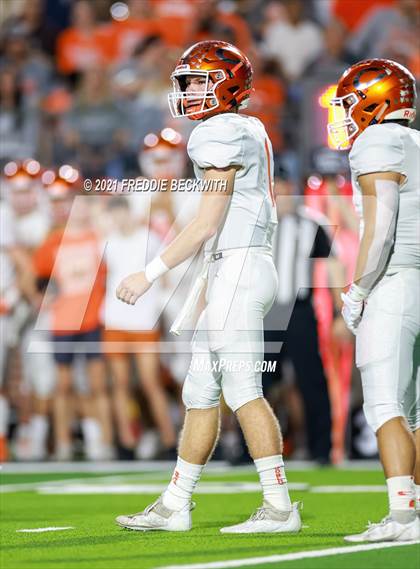 Thumbnail 1 in Gilmer vs. Celina (UIL 4A D2 Semifinal) photogallery.