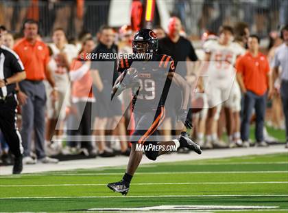 Thumbnail 1 in Gilmer vs. Celina (UIL 4A D2 Semifinal) photogallery.