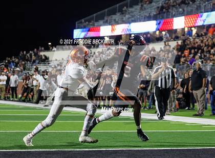 Thumbnail 3 in Gilmer vs. Celina (UIL 4A D2 Semifinal) photogallery.