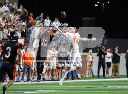 Thumbnail 3 in Gilmer vs. Celina (UIL 4A D2 Semifinal) photogallery.