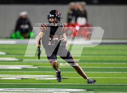 Thumbnail 3 in Gilmer vs. Celina (UIL 4A D2 Semifinal) photogallery.