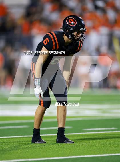 Thumbnail 1 in Gilmer vs. Celina (UIL 4A D2 Semifinal) photogallery.
