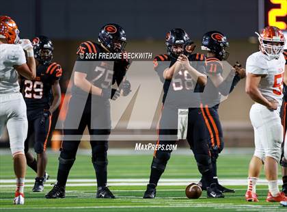Thumbnail 3 in Gilmer vs. Celina (UIL 4A D2 Semifinal) photogallery.