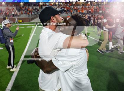 Thumbnail 1 in Gilmer vs. Celina (UIL 4A D2 Semifinal) photogallery.
