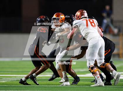 Thumbnail 2 in Gilmer vs. Celina (UIL 4A D2 Semifinal) photogallery.