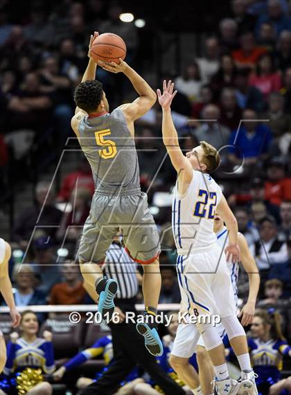 Thumbnail 1 in Bolivar vs. Oak Hill Academy (Bass Pro Tournament of Champions) photogallery.