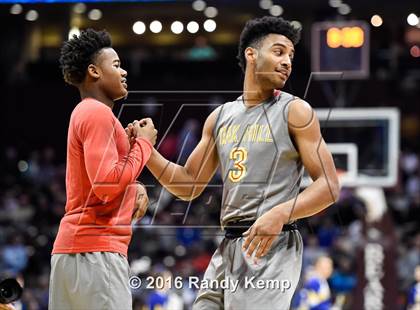 Thumbnail 1 in Bolivar vs. Oak Hill Academy (Bass Pro Tournament of Champions) photogallery.
