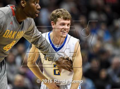 Thumbnail 1 in Bolivar vs. Oak Hill Academy (Bass Pro Tournament of Champions) photogallery.