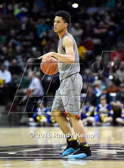 Thumbnail 2 in Bolivar vs. Oak Hill Academy (Bass Pro Tournament of Champions) photogallery.