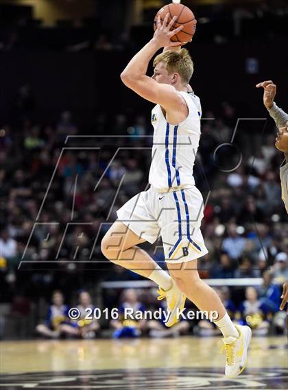 Thumbnail 2 in Bolivar vs. Oak Hill Academy (Bass Pro Tournament of Champions) photogallery.