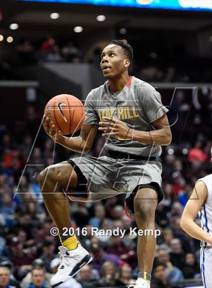 Thumbnail 3 in Bolivar vs. Oak Hill Academy (Bass Pro Tournament of Champions) photogallery.