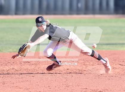 Thumbnail 3 in Durango vs. Willow Canyon (Coach Bob Invitational) photogallery.