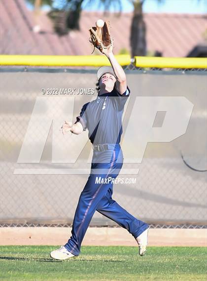 Thumbnail 2 in Durango vs. Willow Canyon (Coach Bob Invitational) photogallery.