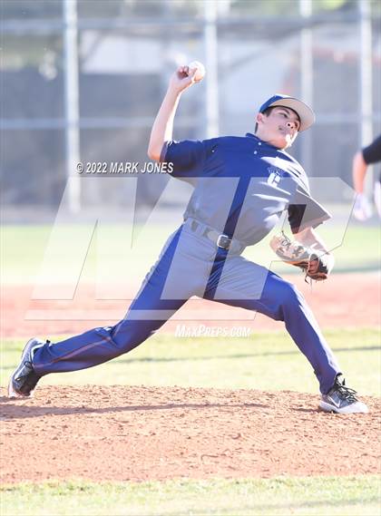 Thumbnail 2 in Durango vs. Willow Canyon (Coach Bob Invitational) photogallery.