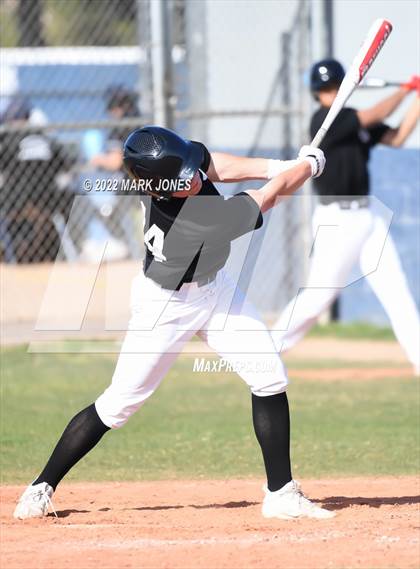 Thumbnail 2 in Durango vs. Willow Canyon (Coach Bob Invitational) photogallery.