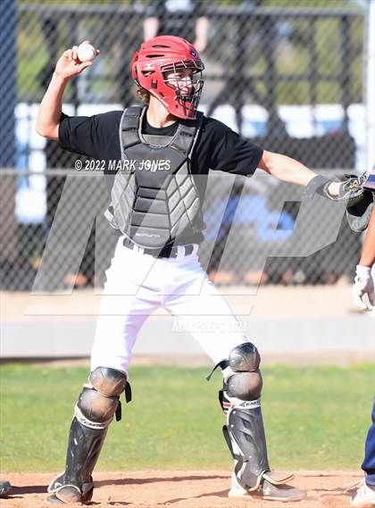 Thumbnail 3 in Durango vs. Willow Canyon (Coach Bob Invitational) photogallery.