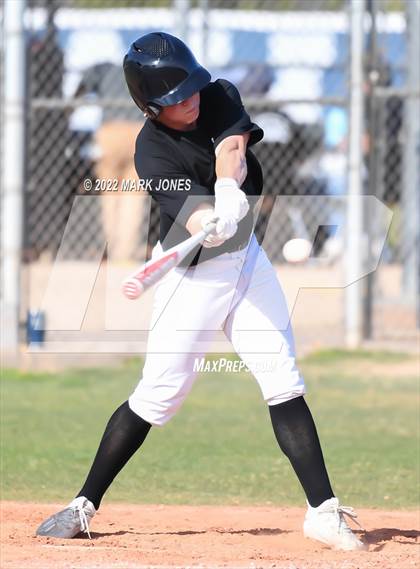 Thumbnail 3 in Durango vs. Willow Canyon (Coach Bob Invitational) photogallery.