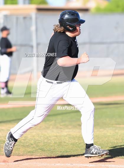 Thumbnail 1 in Durango vs. Willow Canyon (Coach Bob Invitational) photogallery.