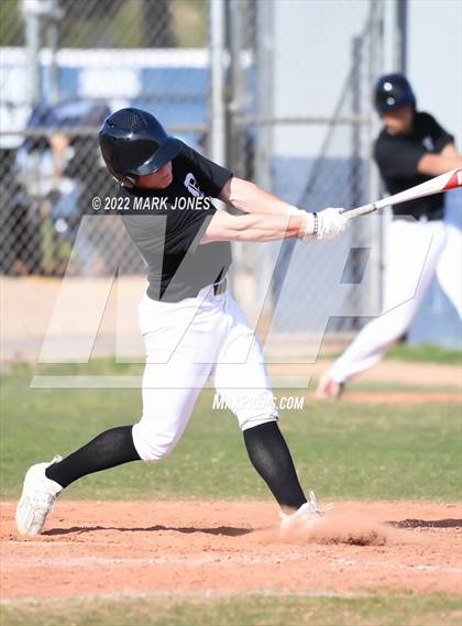 Thumbnail 1 in Durango vs. Willow Canyon (Coach Bob Invitational) photogallery.