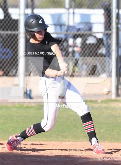 Thumbnail 1 in Durango vs. Willow Canyon (Coach Bob Invitational) photogallery.