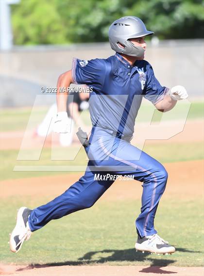 Thumbnail 1 in Durango vs. Willow Canyon (Coach Bob Invitational) photogallery.