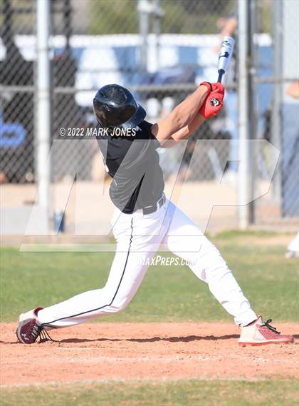 Thumbnail 1 in Durango vs. Willow Canyon (Coach Bob Invitational) photogallery.