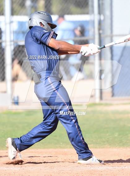 Thumbnail 1 in Durango vs. Willow Canyon (Coach Bob Invitational) photogallery.