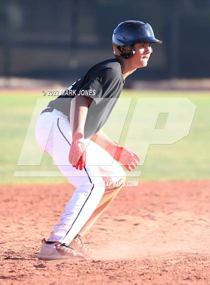 Thumbnail 3 in Durango vs. Willow Canyon (Coach Bob Invitational) photogallery.