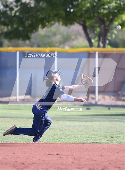 Thumbnail 1 in Durango vs. Willow Canyon (Coach Bob Invitational) photogallery.
