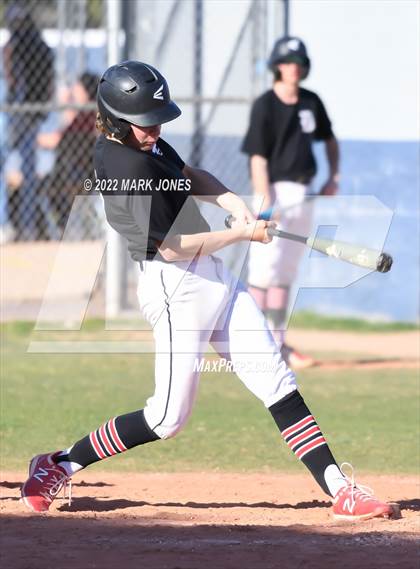 Thumbnail 3 in Durango vs. Willow Canyon (Coach Bob Invitational) photogallery.