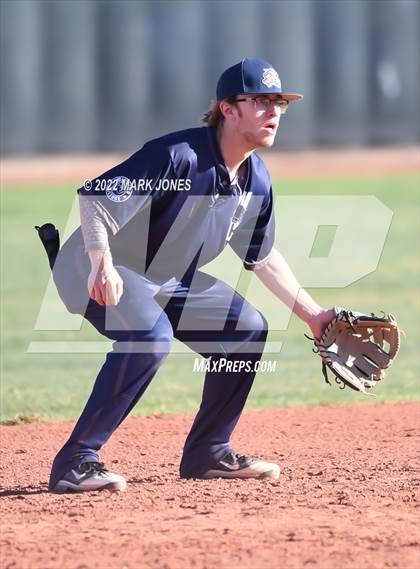 Thumbnail 2 in Durango vs. Willow Canyon (Coach Bob Invitational) photogallery.